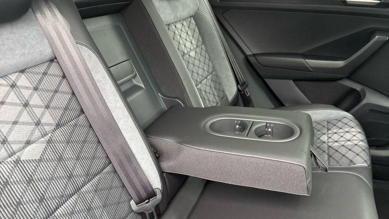 Volkswagen T-Roc 1.5 TSI Black Edition Plus 5dr Petrol Hatchback